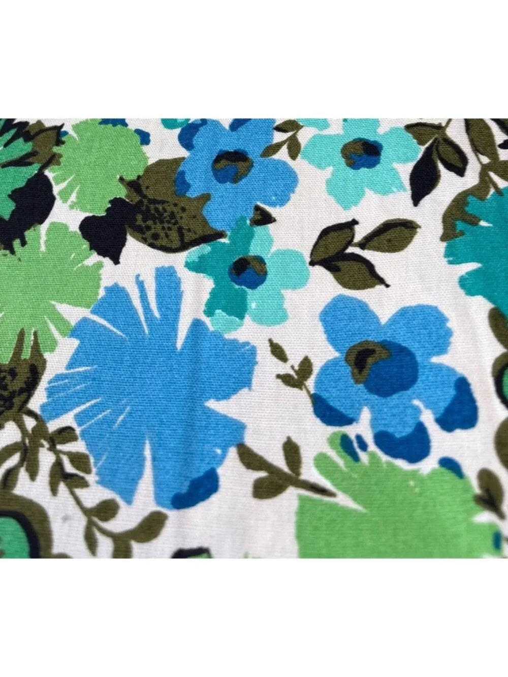Dupont Upholstery Fabric Floral Print 1/2 yard x 46